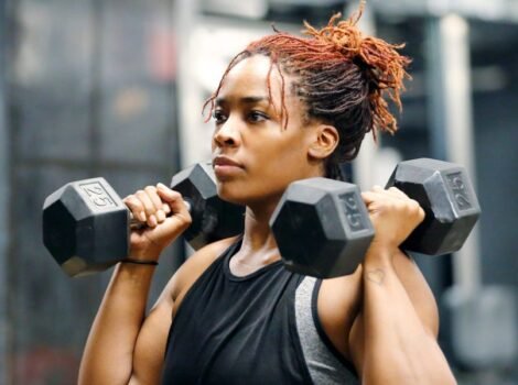 Los 5 mejores ejercicios para un entrenamiento de cuerpo completo